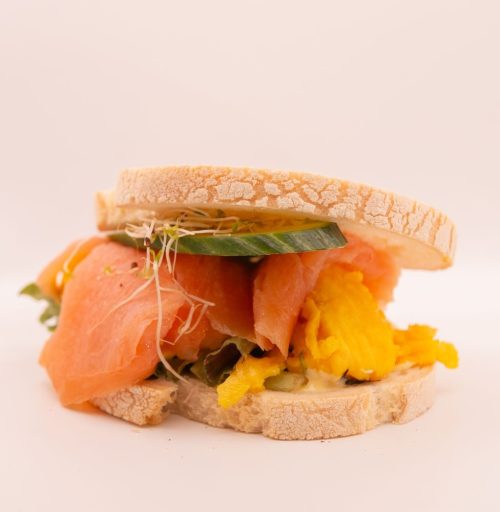 Glutenfri Blings med laks og eggerøre