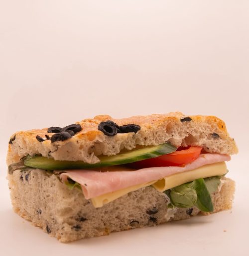 Focaccia, Ost og skinke